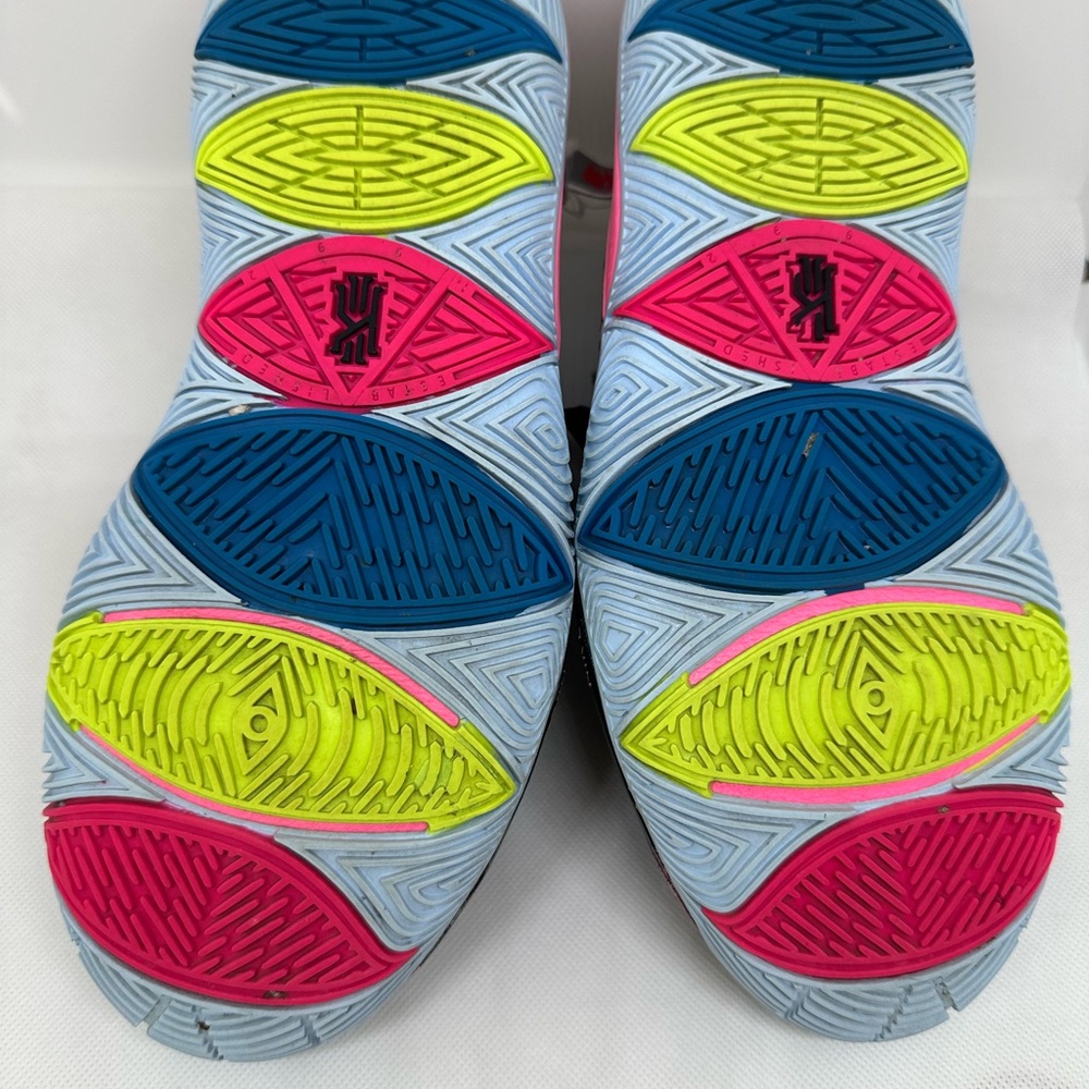 Donovan Issue 2 - image 7